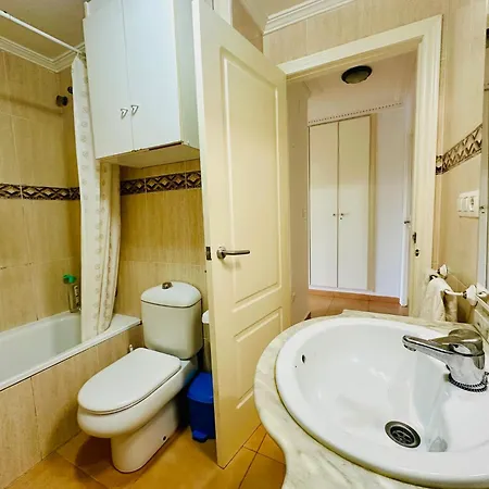 Punta Me Beautifull Near The Les Marines Apartment *